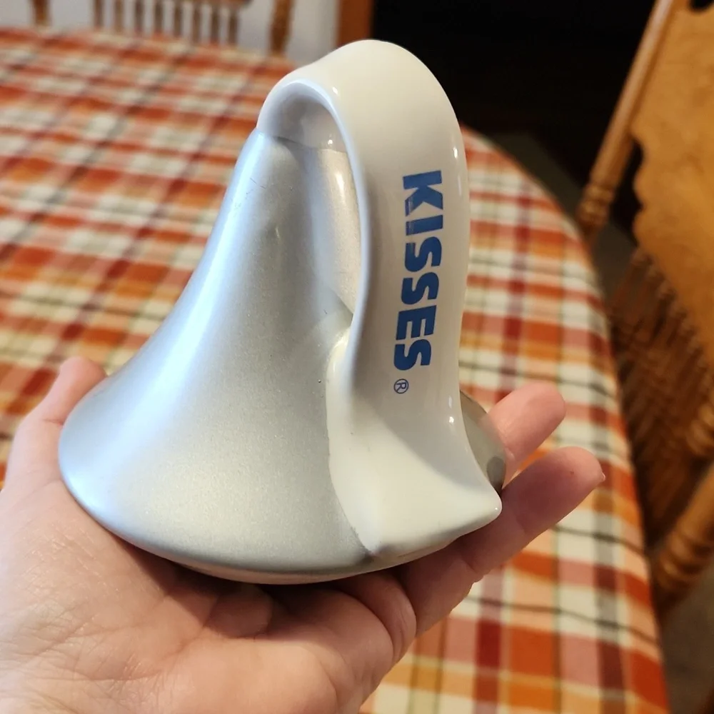 Vintage 2007 Hershey's Kisses - Picture 2 of 4